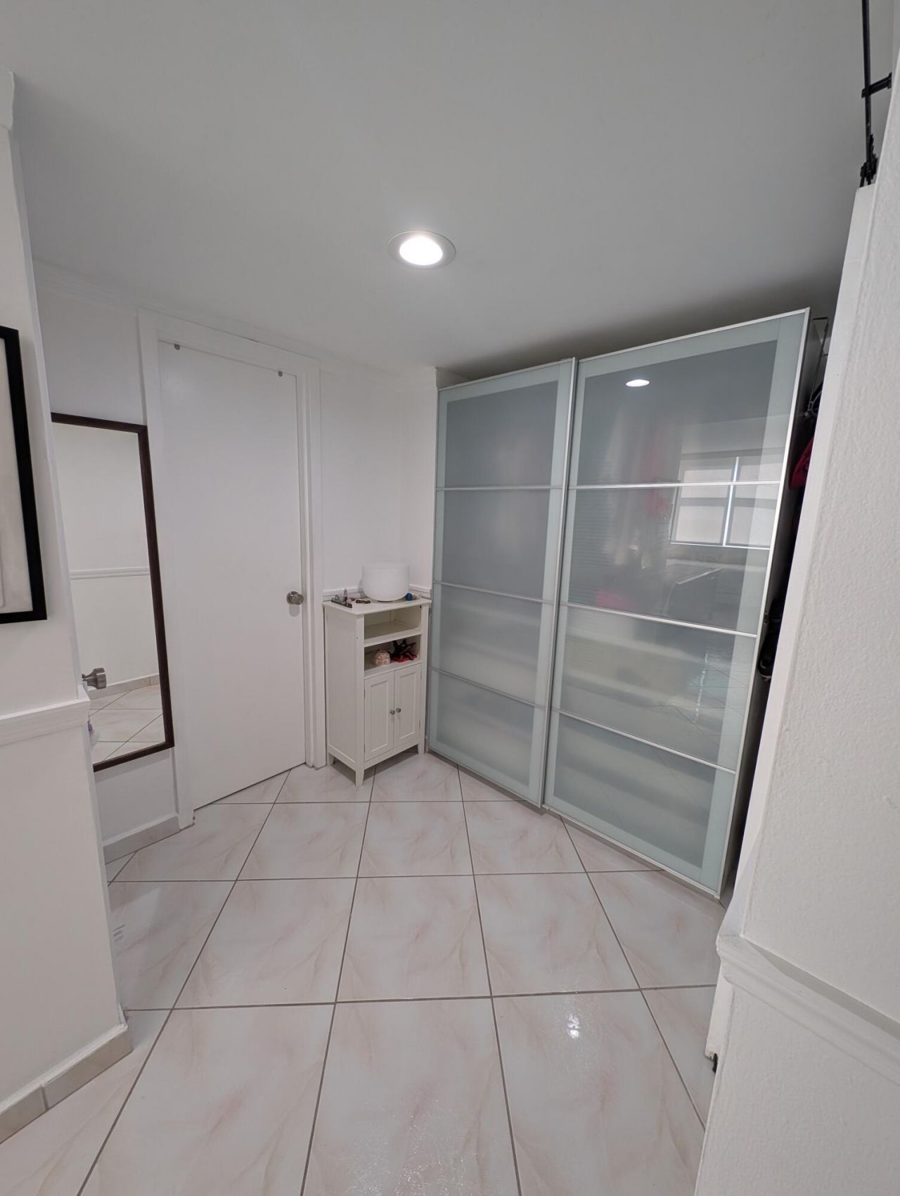 3140 S Ocean Drive, Unit 410, Hallandale Beach, FL 33009 Photo