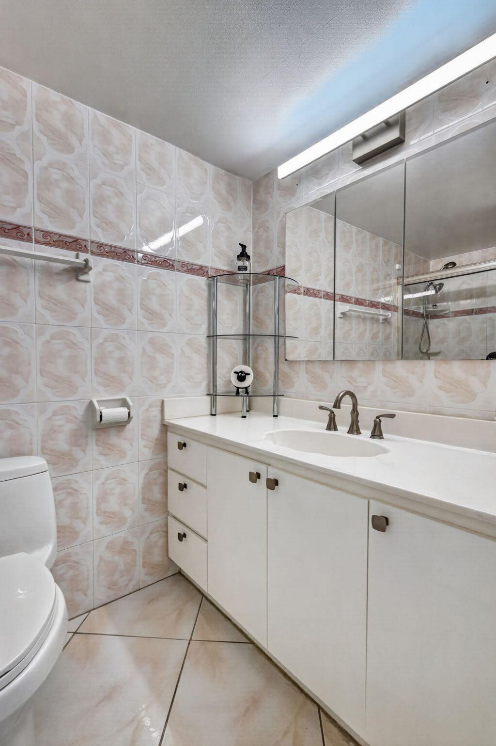 3140 S Ocean Drive, Unit 410, Hallandale Beach, FL 33009 Photo