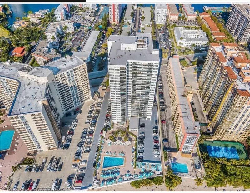 3140 S Ocean Drive, Unit 410, Hallandale Beach, FL 33009 Photo