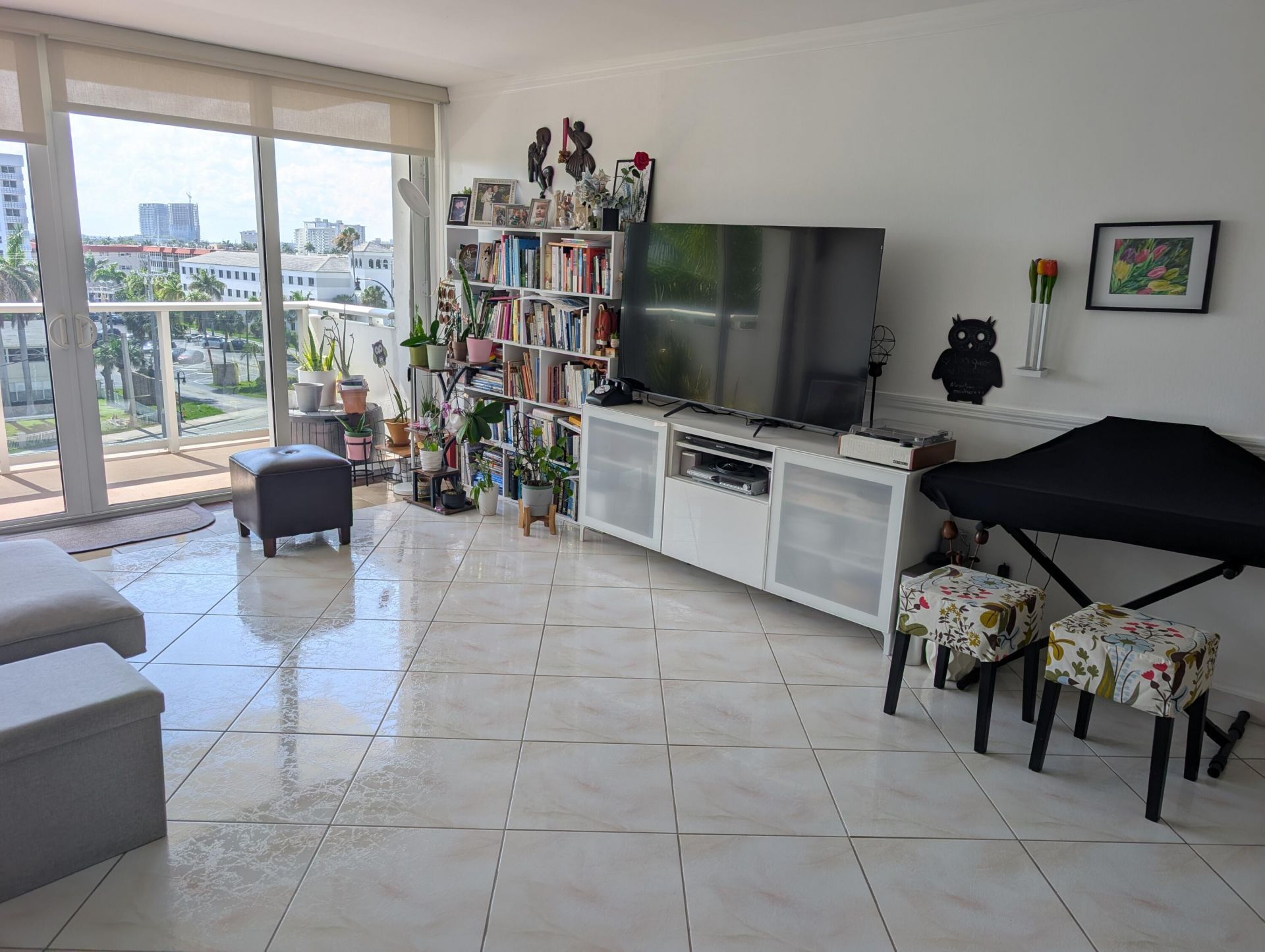 3140 S Ocean Drive, Unit 410, Hallandale Beach, FL 33009 Photo