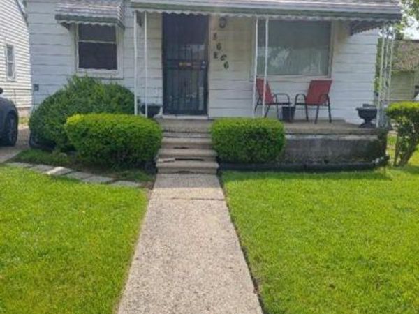 8666 Patton Street , Detroit, MI 48228