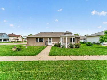 222 W 2ND Street, Carroll, IA 51401