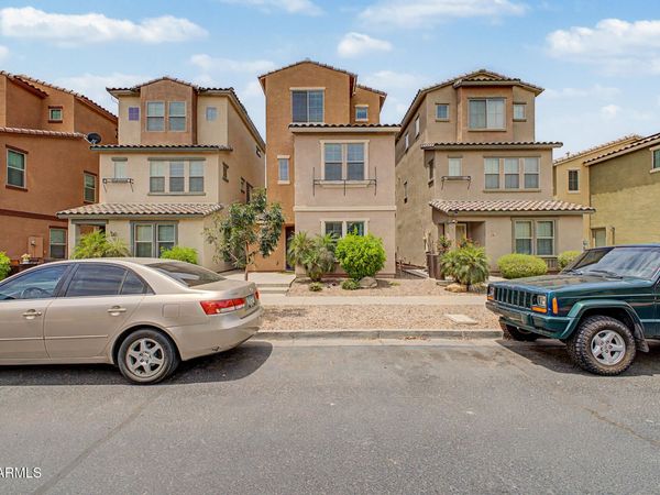 2026 N 77TH Drive, Phoenix, AZ 85035