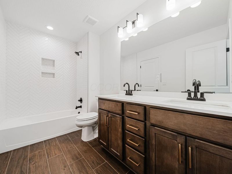 6465 Tanseyclose Lane, Dublin, OH 43016 Photo 92