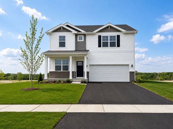 988 SAPPHIRE Lane , Montgomery, IL 60538