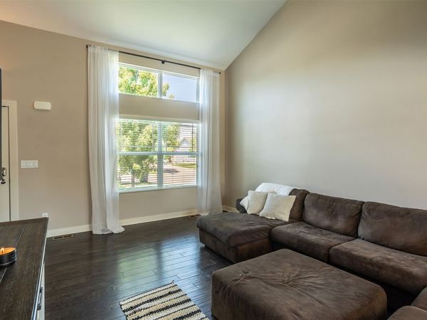 4705 E Merced Street, Des Moines, IA 50317