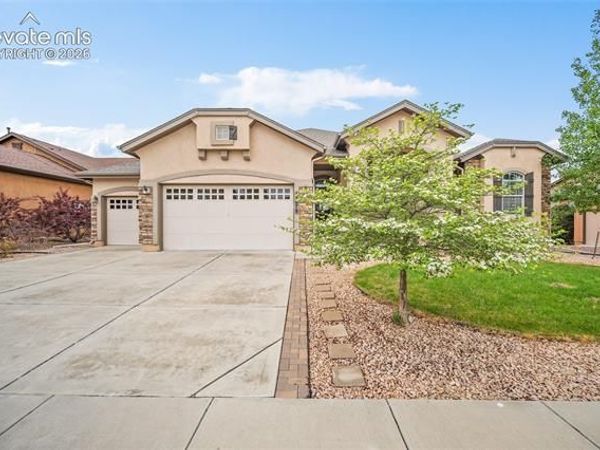 12678 Barossa Valley Road, Colorado Springs, CO 80921
