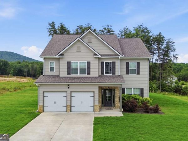 61 N Village Circle, Rydal, GA 30171
