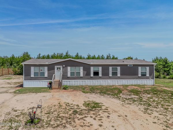 8676 NW County Road 274, Altha, FL 32421