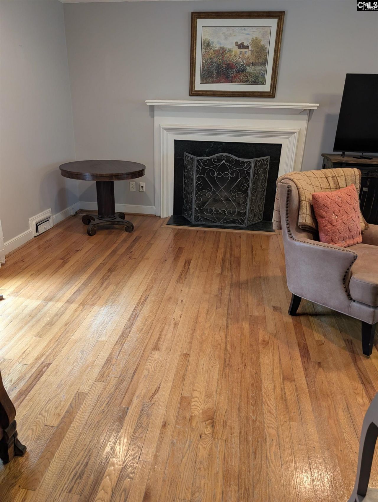 1136 Eastminster Drive  Photo 4