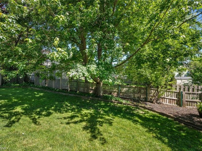 201 Melbourne Drive, Brunswick, OH 44212 Photo 34