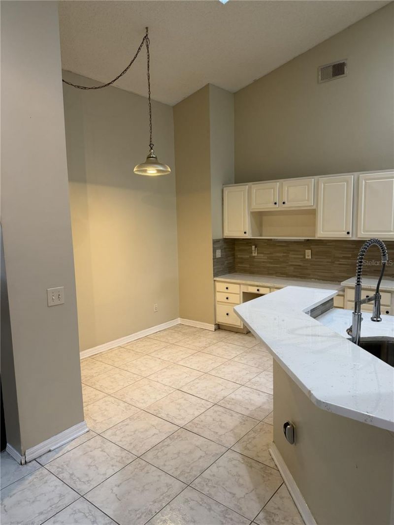 3733 Weetamoo Circle, Orlando, FL 32818 Photo