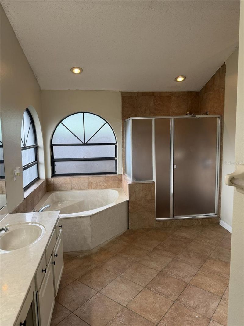 3733 Weetamoo Circle, Orlando, FL 32818 Photo