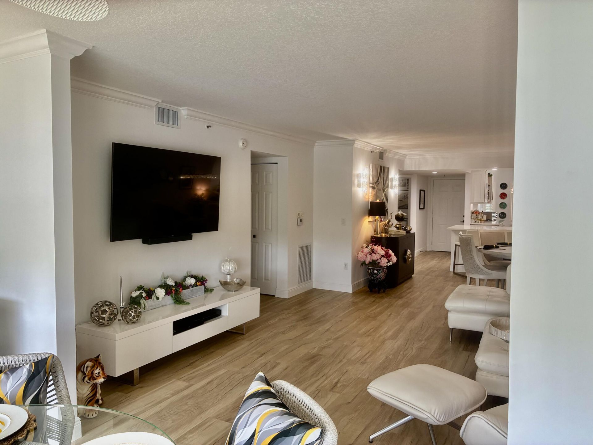 5778 Crystal Shores Drive, Unit 303, Boynton Beach, FL 33437 Photo