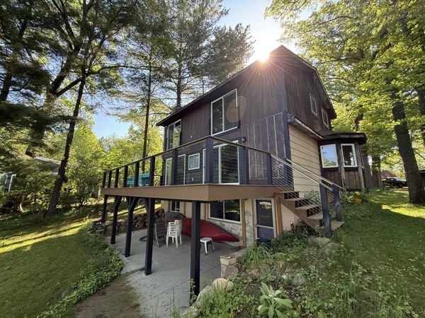 8649 Hidden Lake Drive, Howell, MI 48855