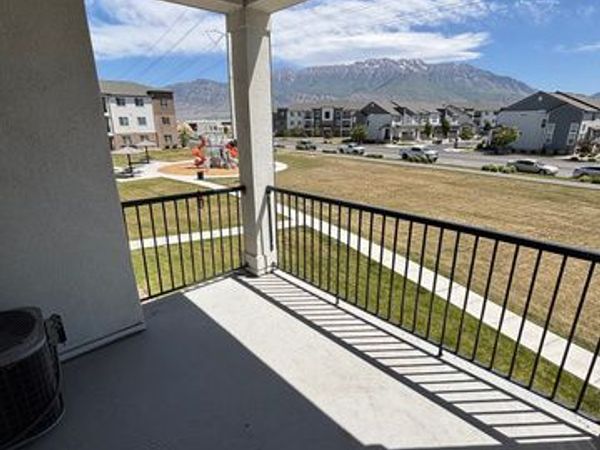 690 N 380 W, Vineyard, UT 84059