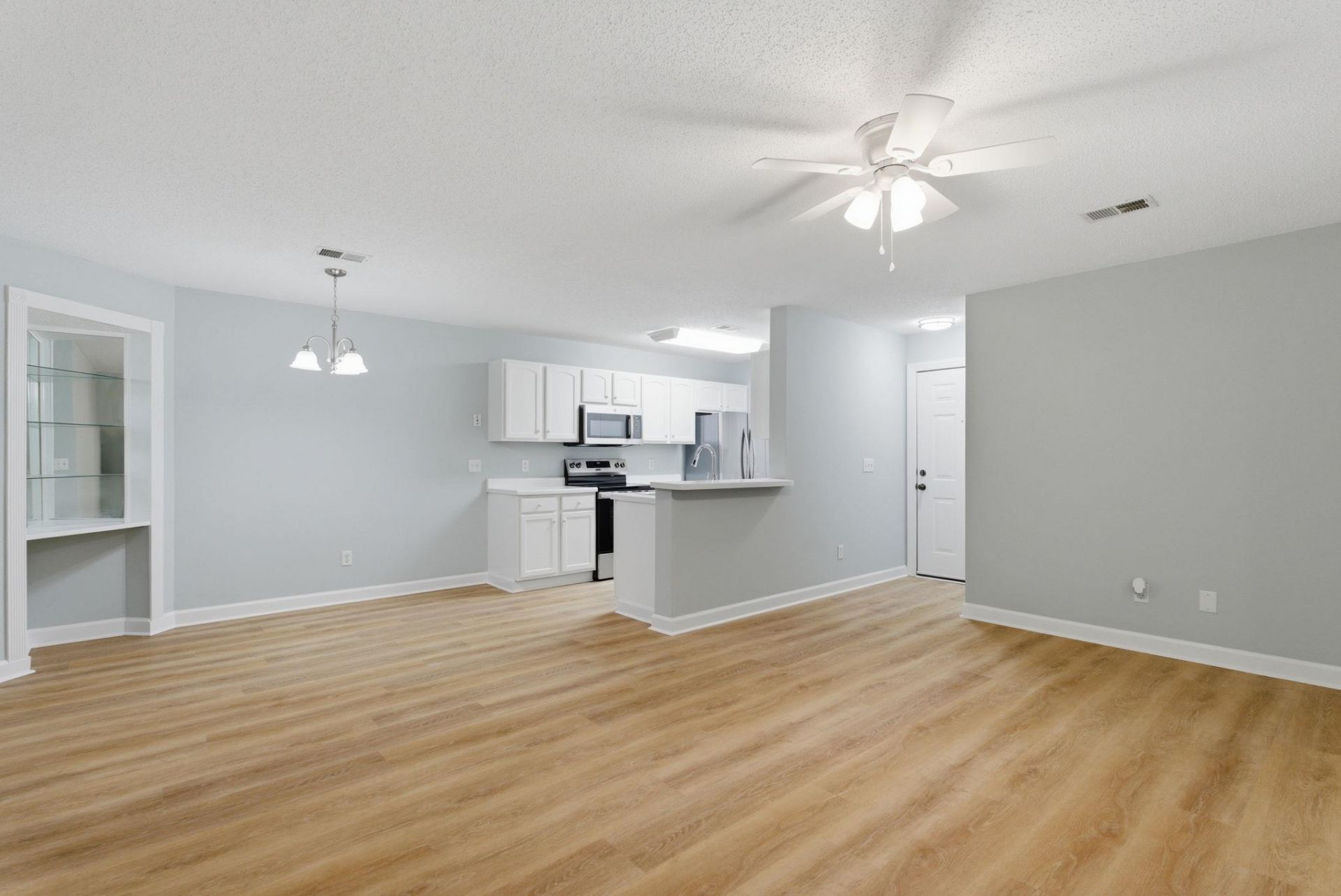 4390 Daphne Ln. Photo 15