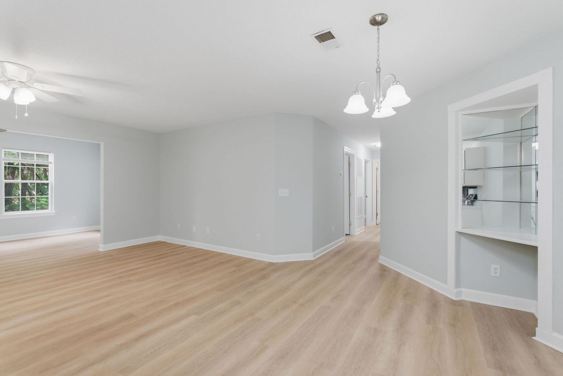 4390 Daphne Ln. Photo 24