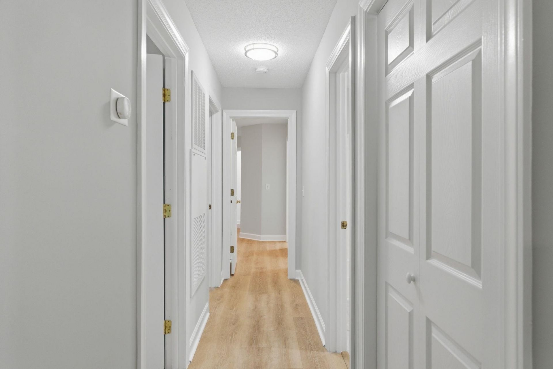 4390 Daphne Ln. Photo 27