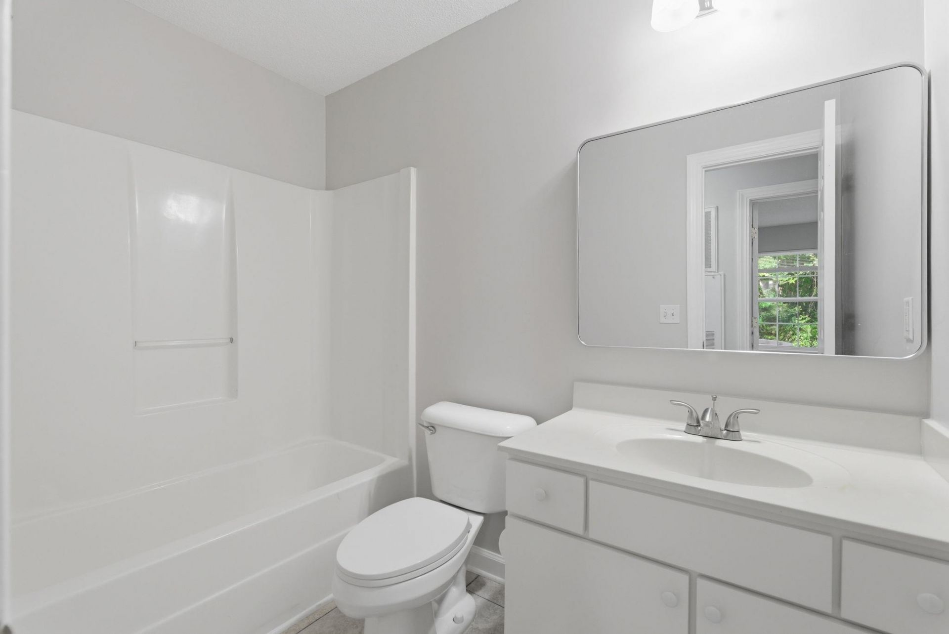 4390 Daphne Ln. Photo 32