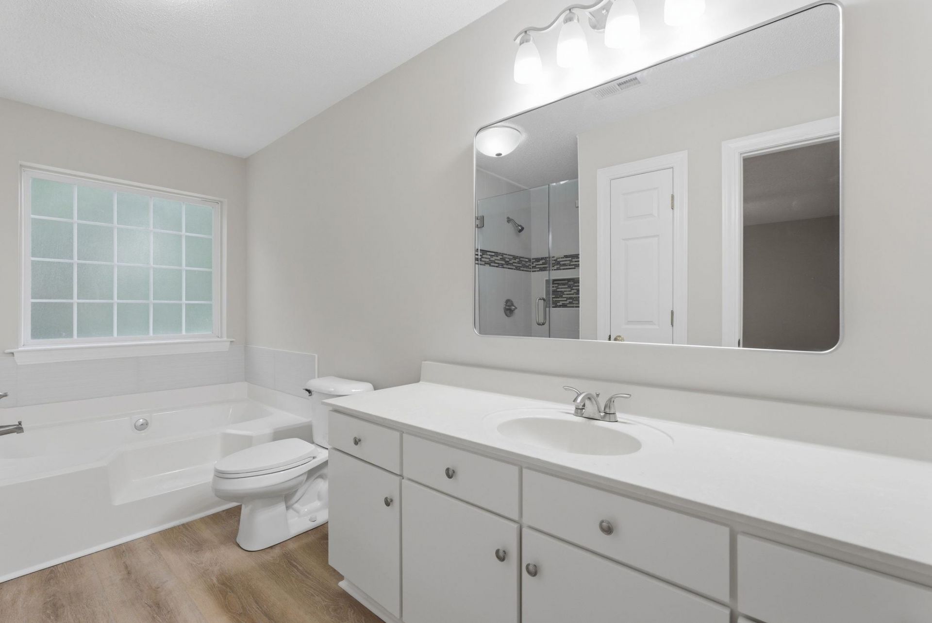 4390 Daphne Ln. Photo 38