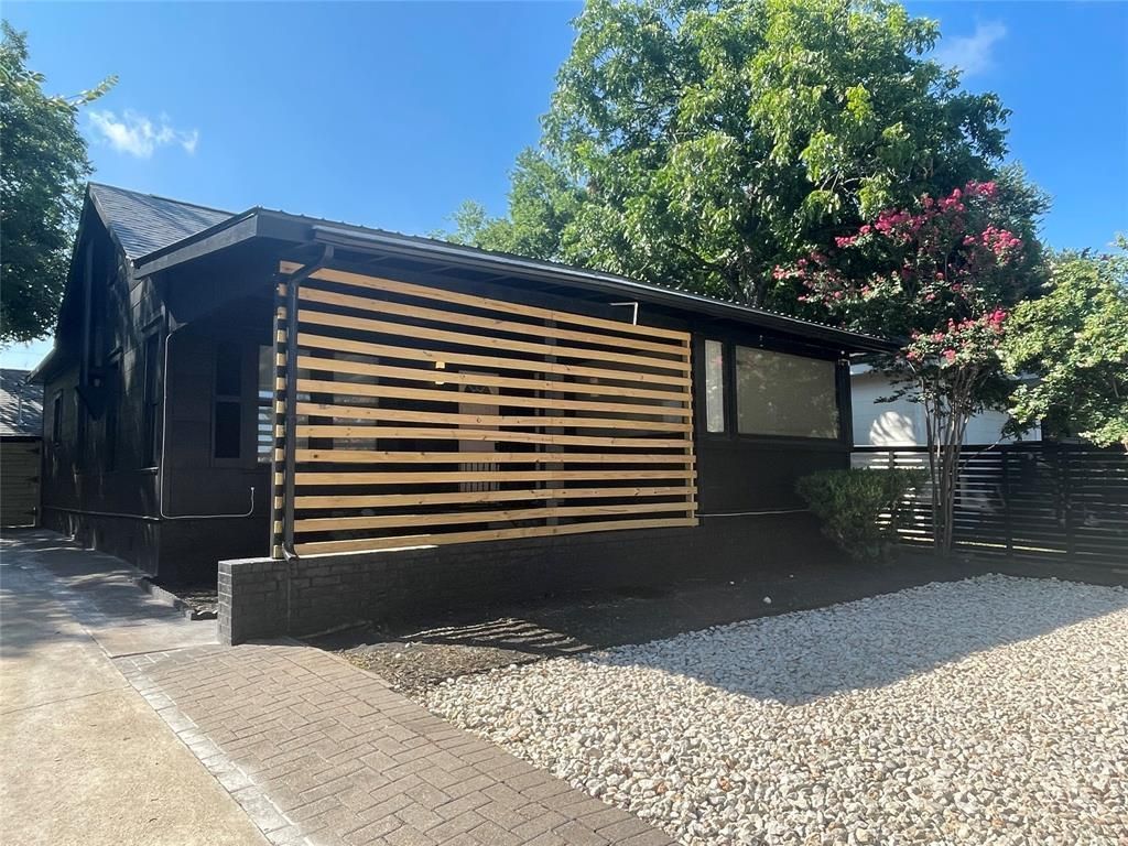 1403 Newfield Ln, Austin, TX 78703 Main Photo