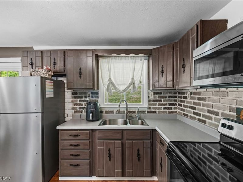 71660 Sunny Acres Drive, Martins Ferry, OH 43935 Photo 9