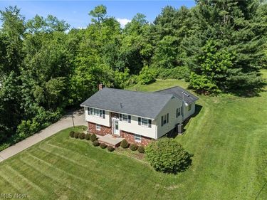 71660 Sunny Acres Drive , Martins Ferry, OH 43935