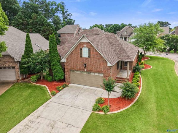 22242 Merlot Drive, Athens, AL 35613