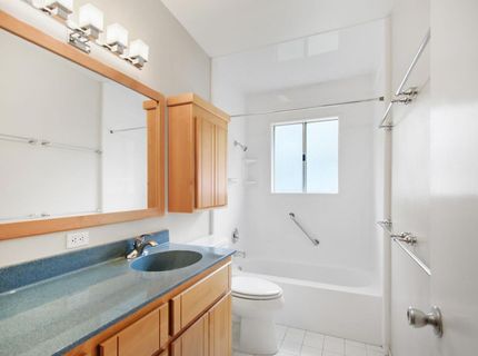 101 E 7th St, Davis, CA 95616 Photo