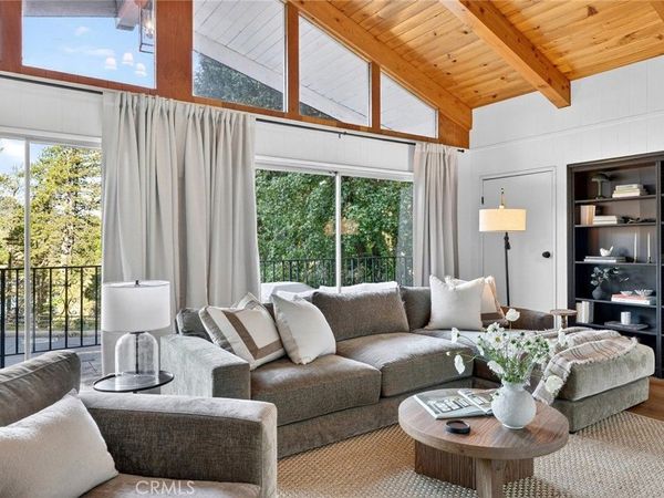 24674 Lake, Crestline, CA 92325