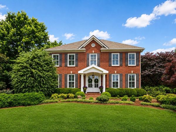 2240 Oakleaf Dr , Franklin, TN 37064
