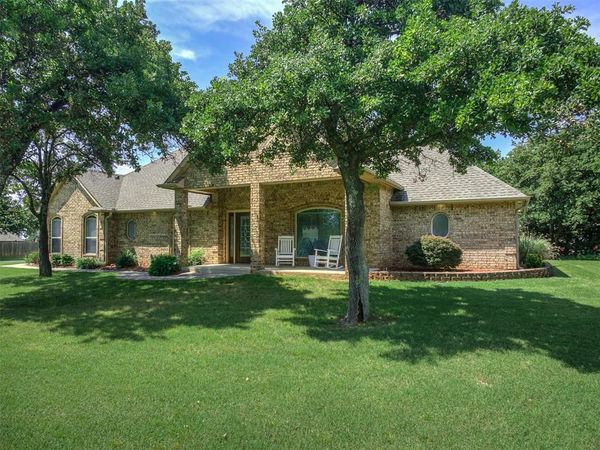 1101 Parrish Place, Blanchard, OK 73010