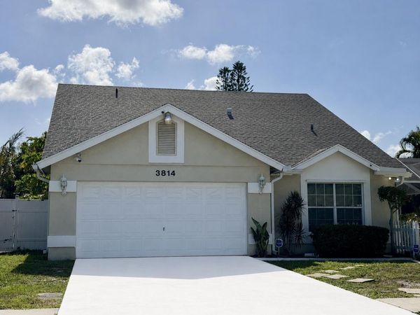 3814 Circle Lake Drive, West Palm Beach, FL 33417