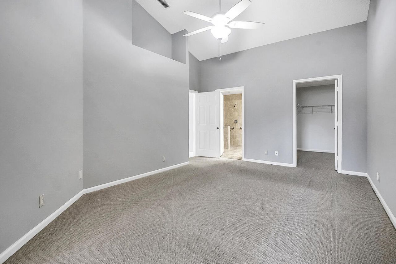 3814 Circle Lake Drive, West Palm Beach, FL 33417 Photo