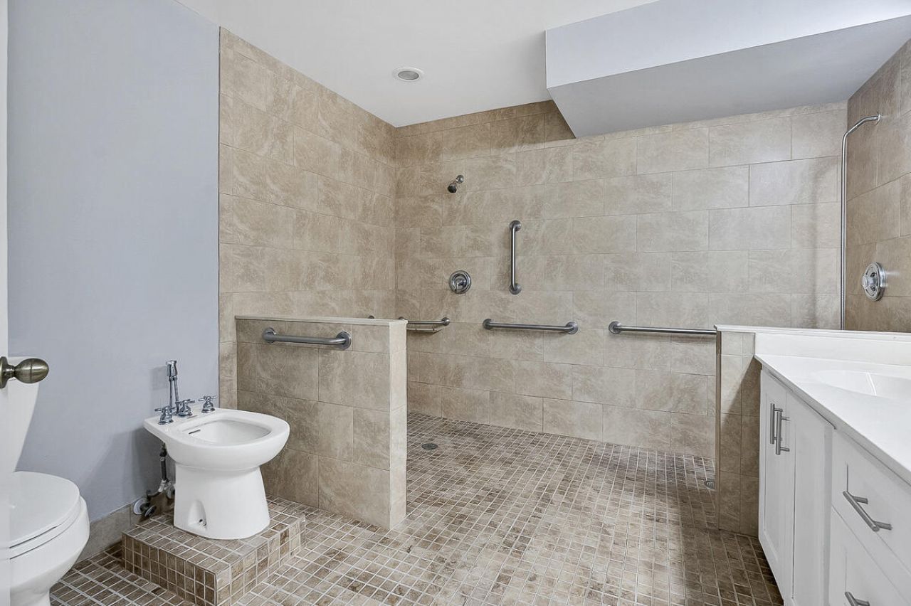 3814 Circle Lake Drive, West Palm Beach, FL 33417 Photo