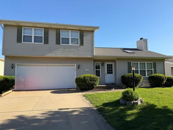 1710 Bonnie Blair Drive , Champaign, IL 61822