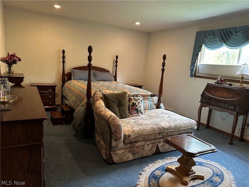 25235 Suwanee Avenue, Oakwood, OH 44146 Photo 12