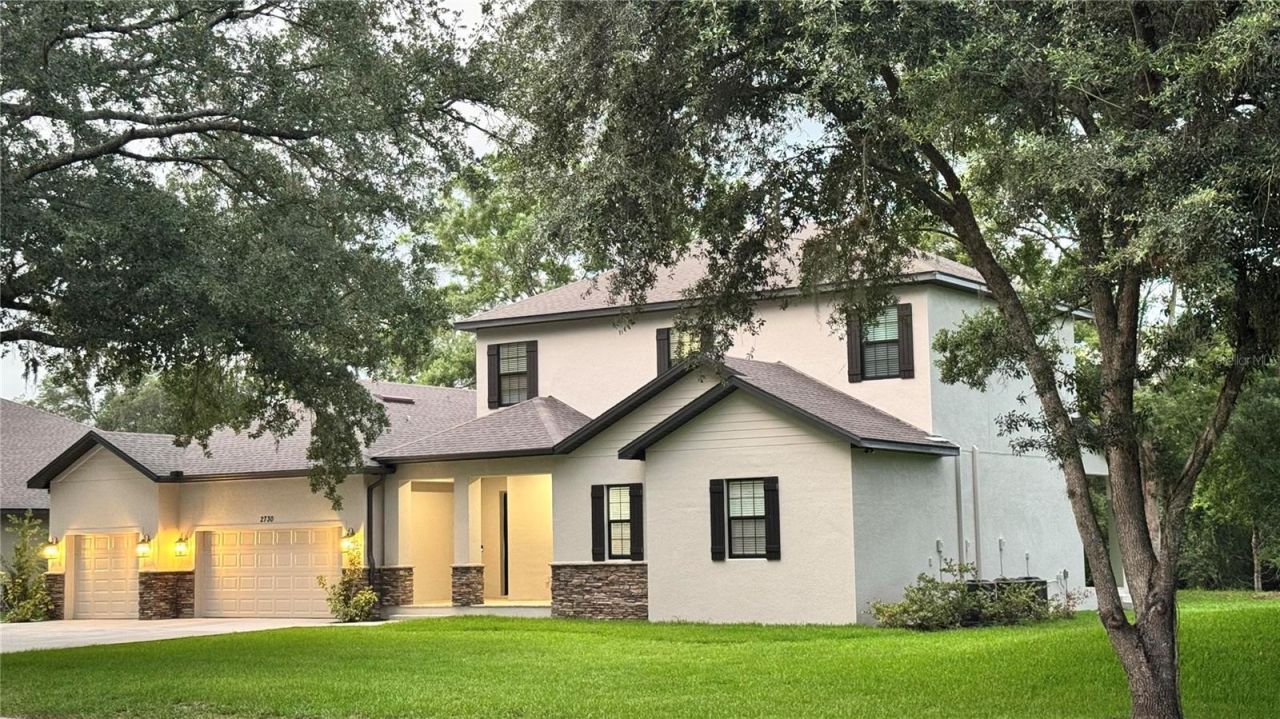 2730 Robertson, Lutz, FL 33559 Photo