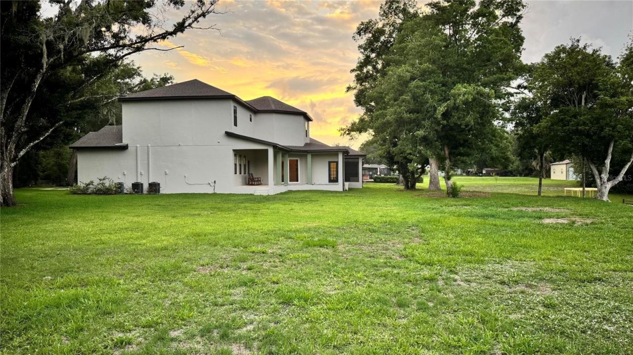 2730 Robertson, Lutz, FL 33559 Photo