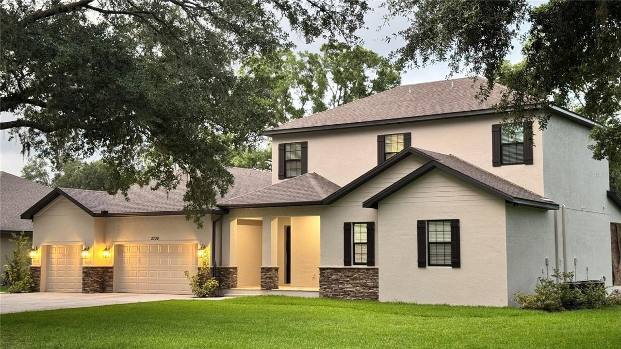 2730 Robertson, Lutz, FL 33559 Photo