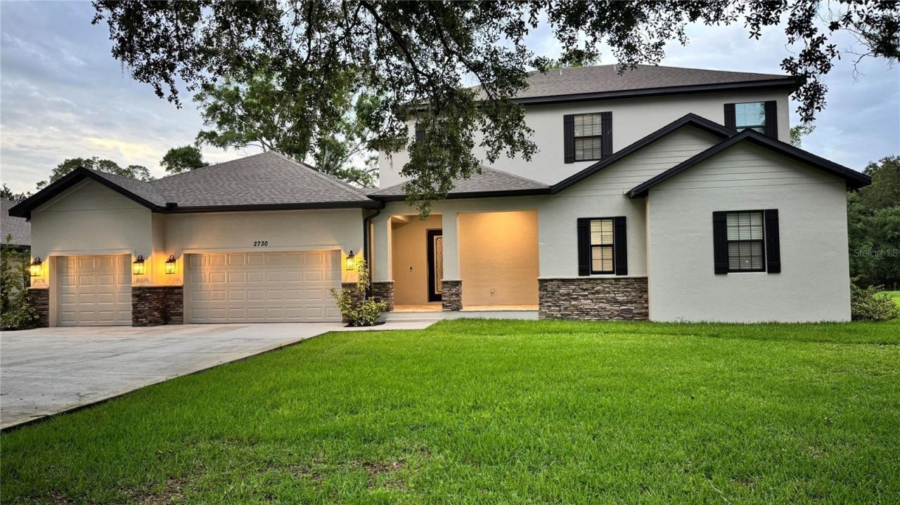 2730 Robertson, Lutz, FL 33559 Photo