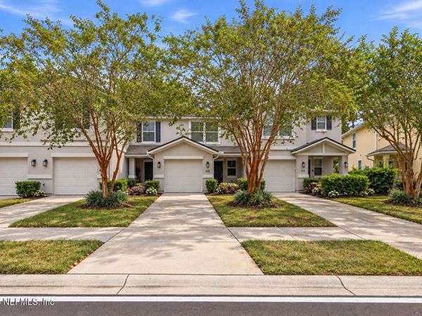 418 WALNUT Drive, St. Johns, FL 32259