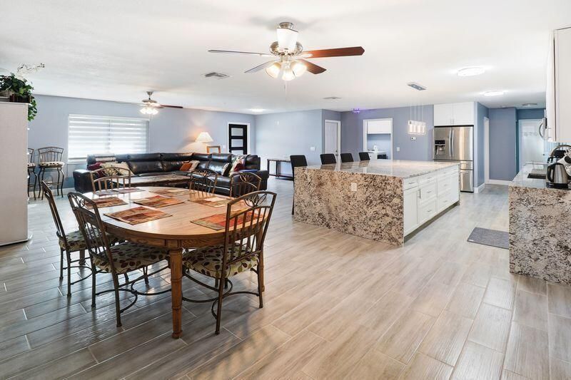 615 NE 15th Place, Boynton Beach, FL 33435 Photo