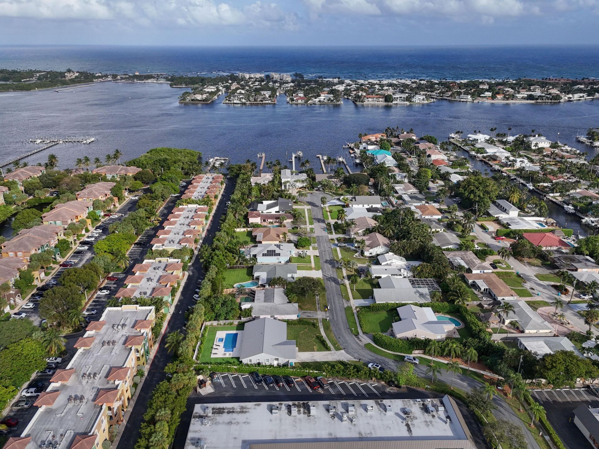 615 NE 15th Place, Boynton Beach, FL 33435 Photo