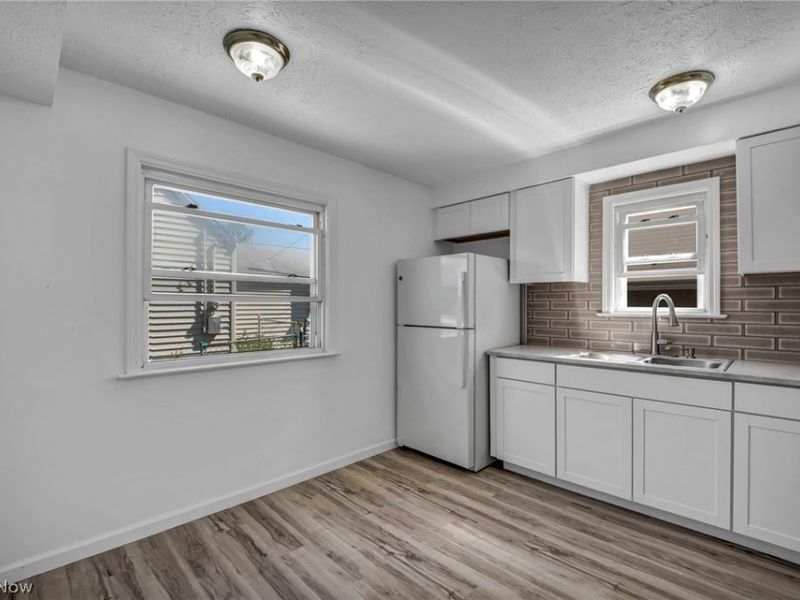 424 E 308th Street, Willowick, OH 44095 Photo 15