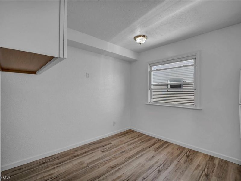 424 E 308th Street, Willowick, OH 44095 Photo 17