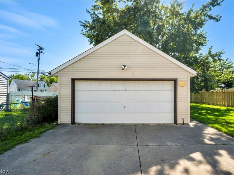 424 E 308th Street, Willowick, OH 44095 Photo 44