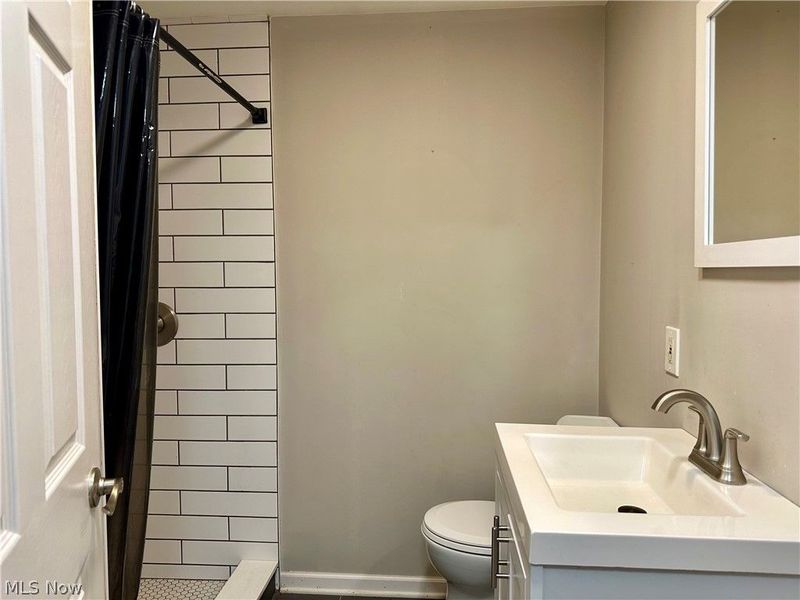 2188 W 6th Street , Unit DOWN, Cleveland, OH 44113 Photo 16