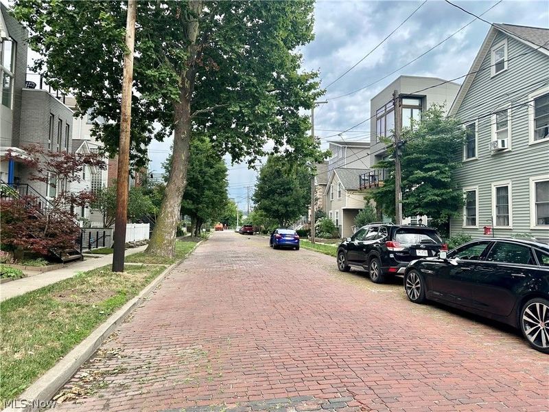 2188 W 6th Street , Unit DOWN, Cleveland, OH 44113 Photo 20